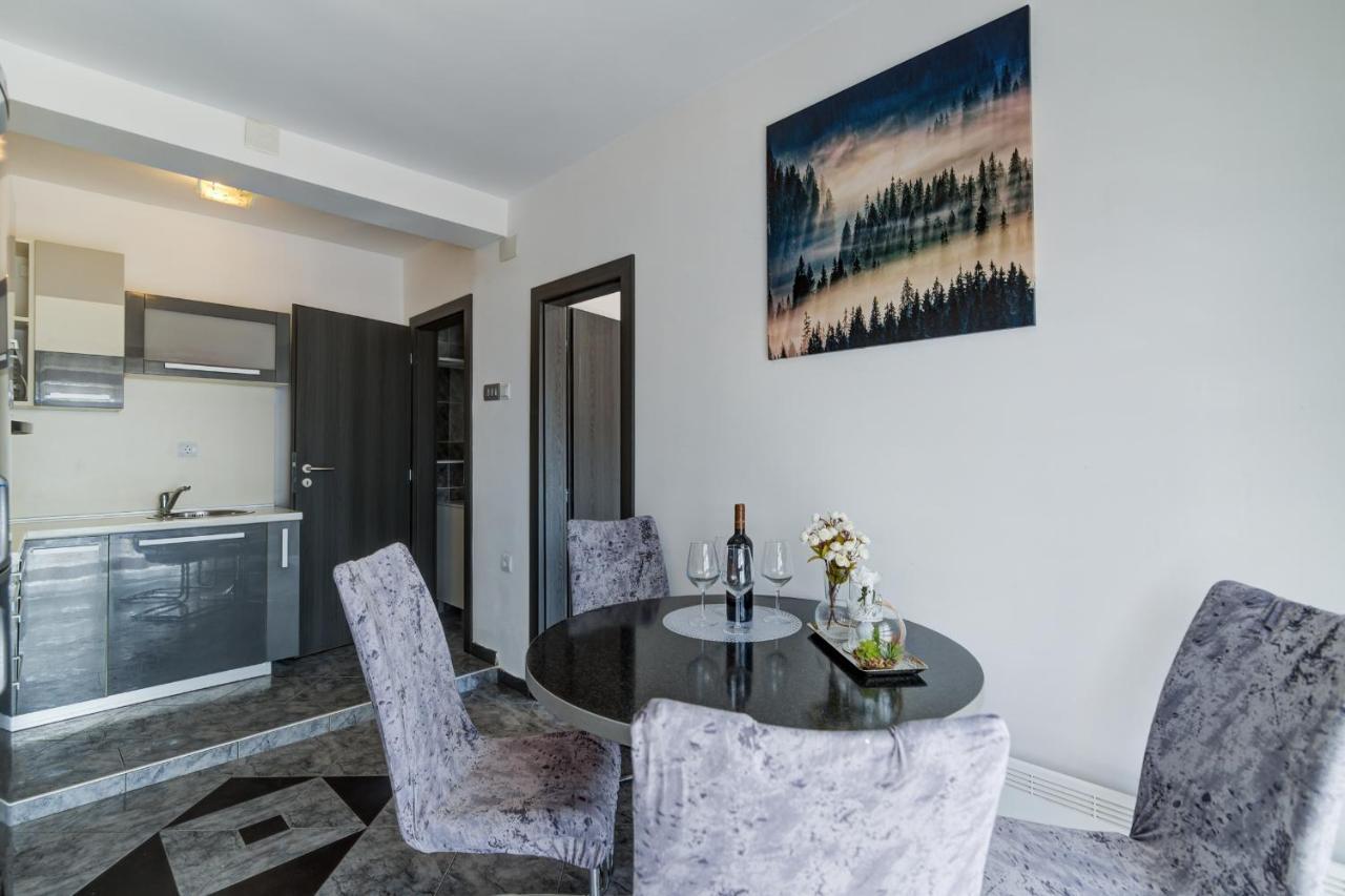 Lovely Apartments Senj سينج المظهر الخارجي الصورة