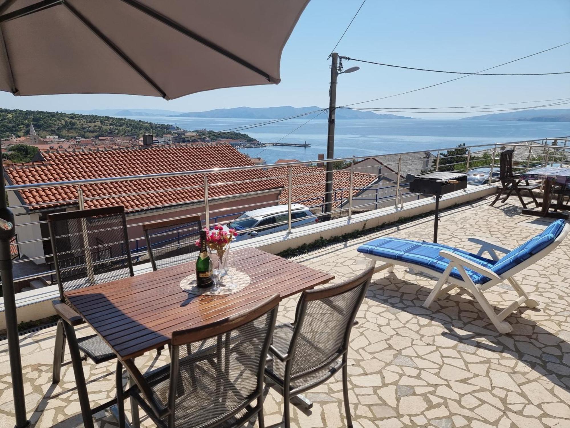 Lovely Apartments Senj سينج الغرفة الصورة
